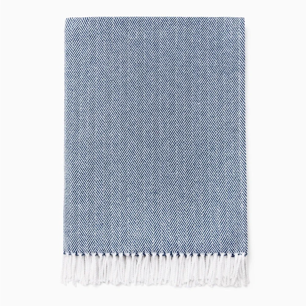 SFERRA Celine Throw Navy & White